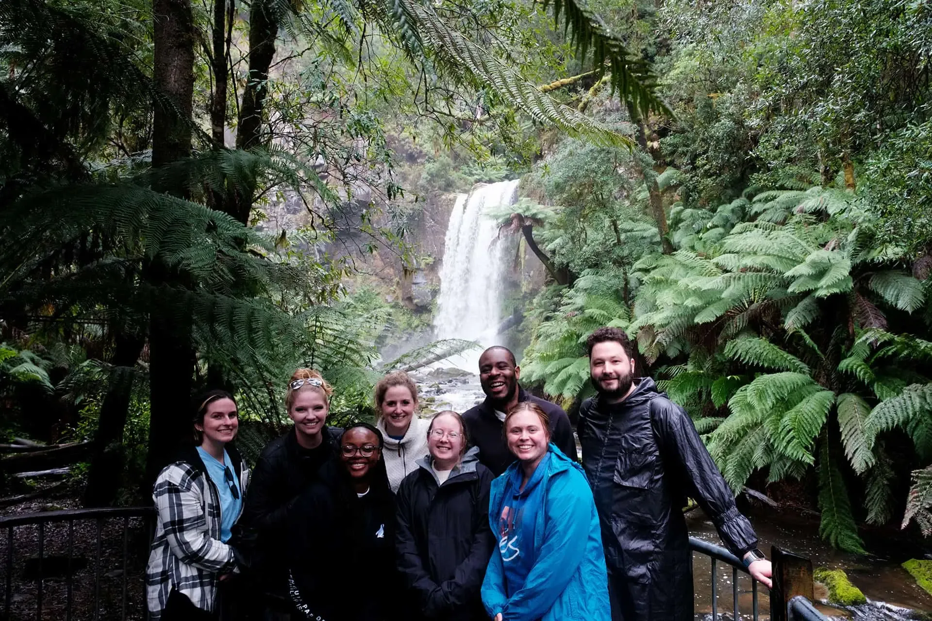 Hopetoun 5 — Great Ocean Road, Hike & Seek